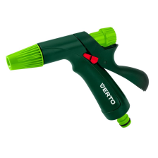 Зрошувач  Verto, пістолетний, 1/2"-3/4", регулювання напору / розпилу води, тримач двокомпонен